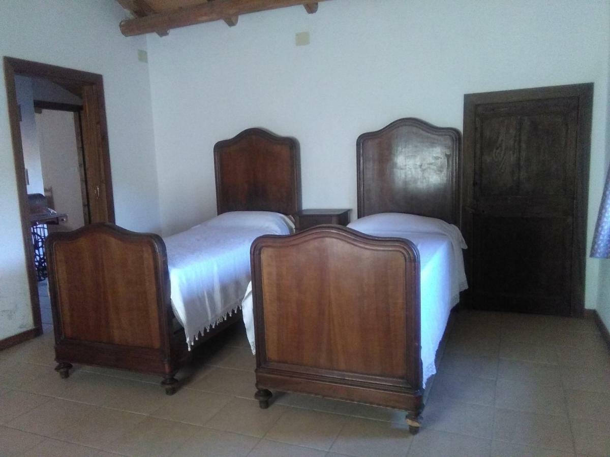 La Sereta Busalla Buitenkant foto